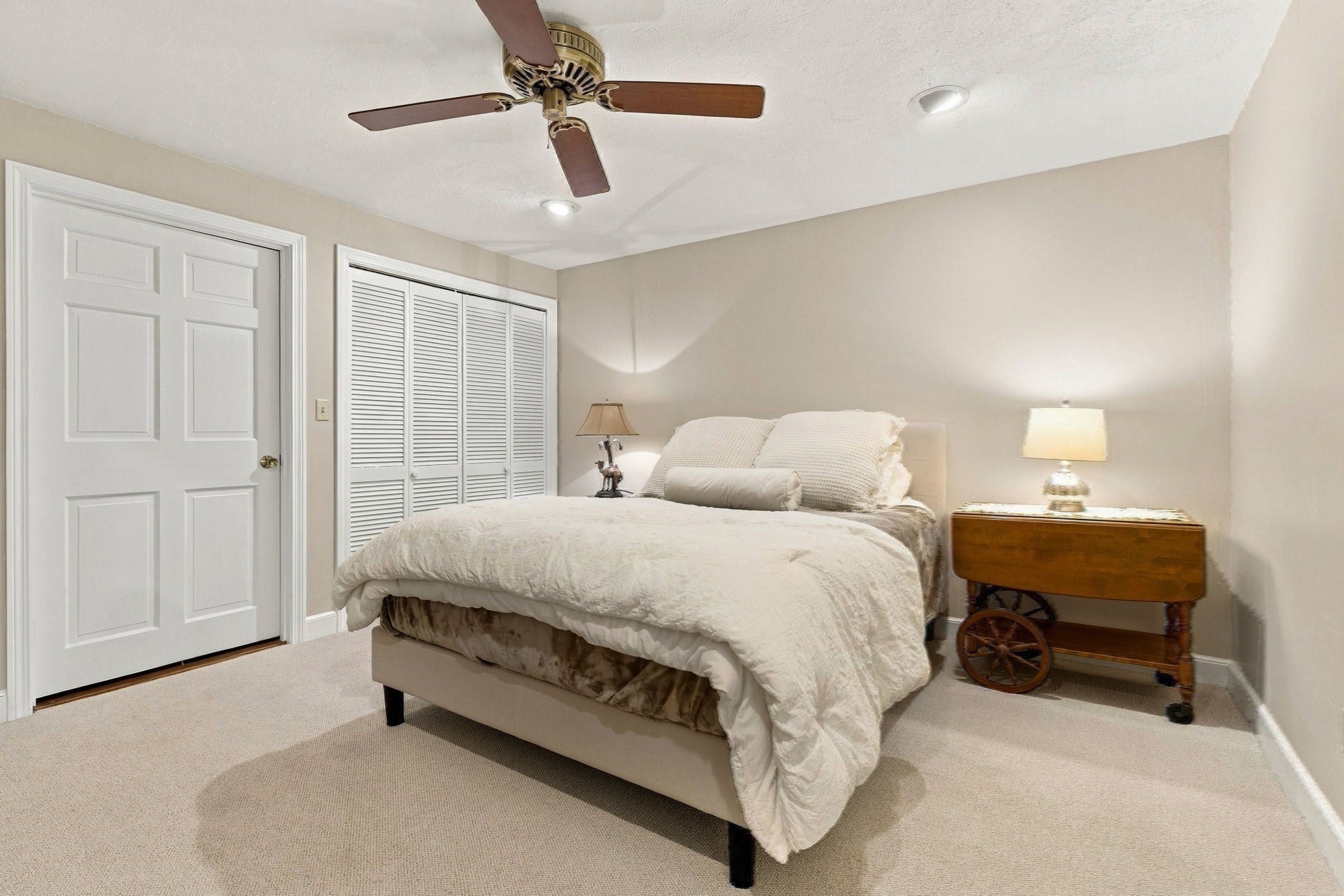 37 Smithshire Est, Andover, MA, 37 Smithshire Est, Andover, MA Photo #30