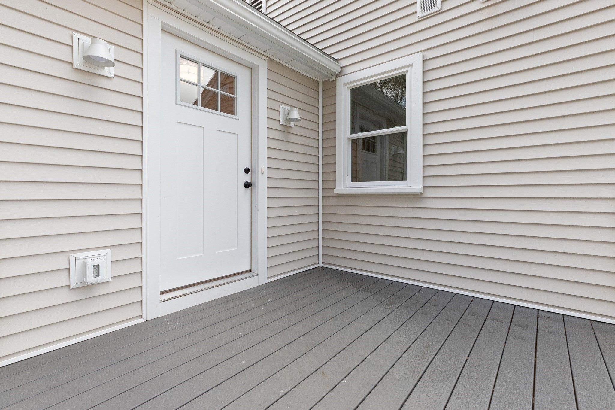 16 Reynard Street #2, Gloucester, MA Photo #28