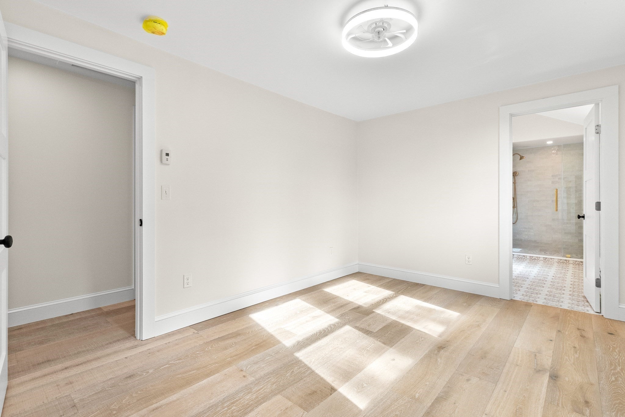 16 Reynard Street #2, Gloucester, MA Photo #18