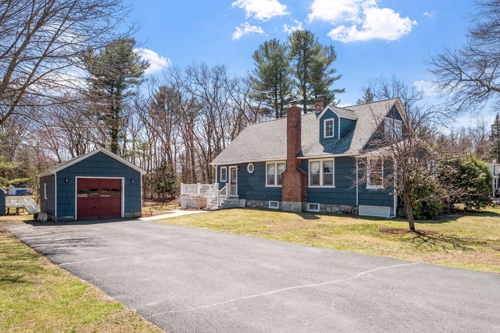174 Groton Rd