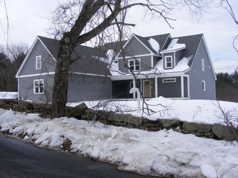 40 Blood Rd Charlton MA 01507