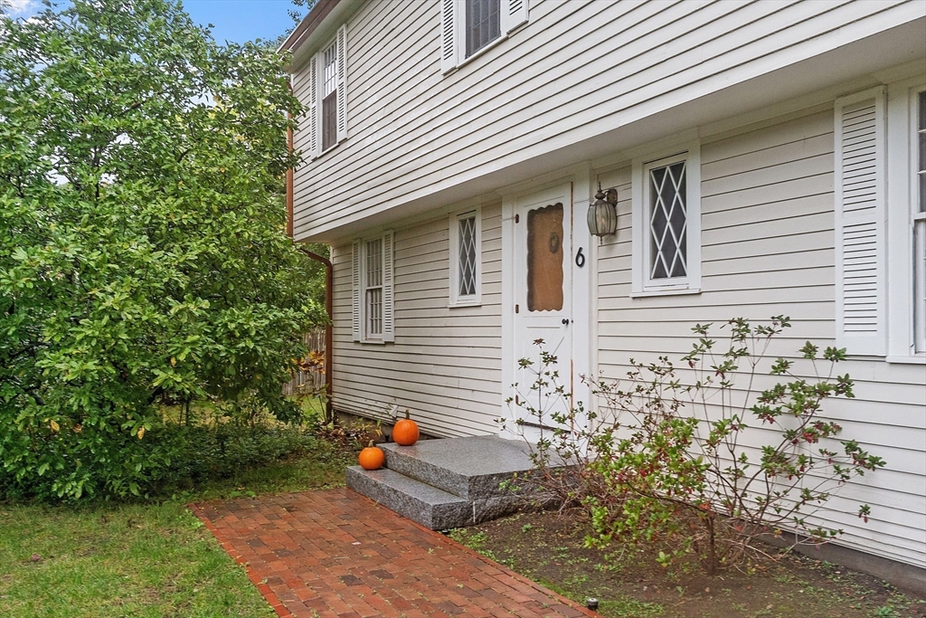 6 John Matthews Road