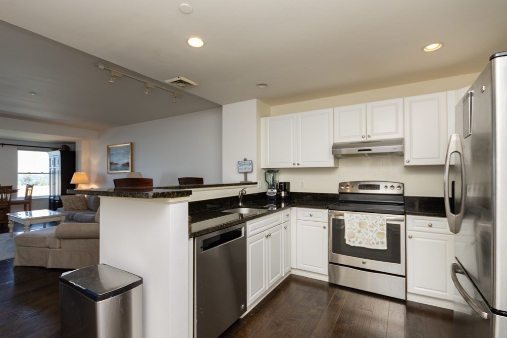 10 Seaport Drive #2602, Quincy, MA Photo #6