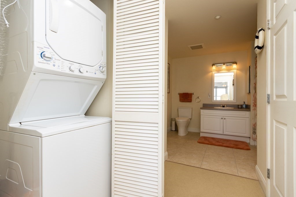 10 Seaport Drive #2602, Quincy, MA Photo #23