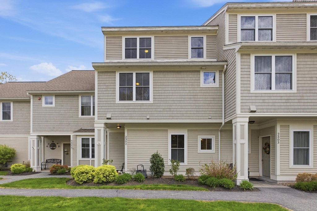 Photo of 2302 Juniper Circle, North Andover, MA