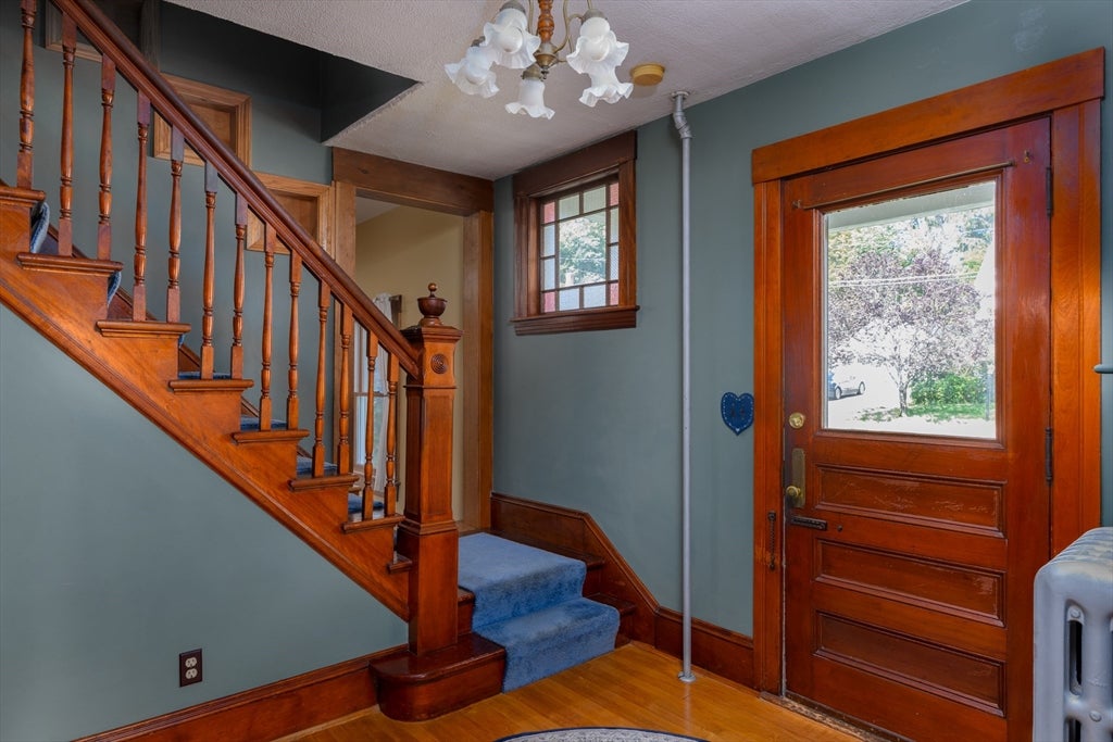 28 Holt Road