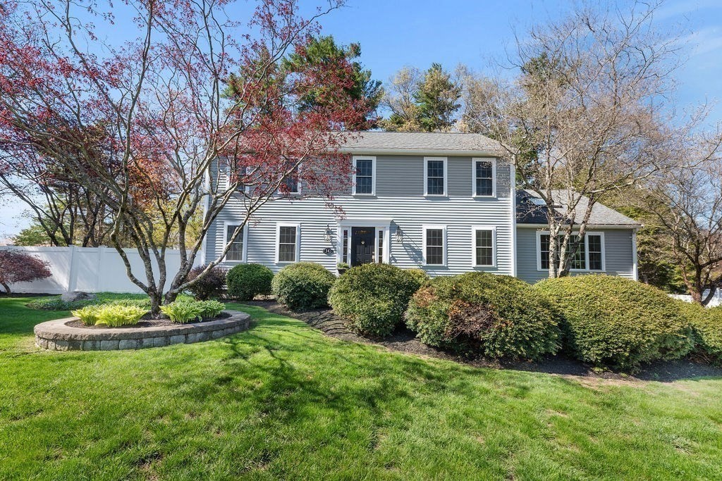 14 Lancelot Ln