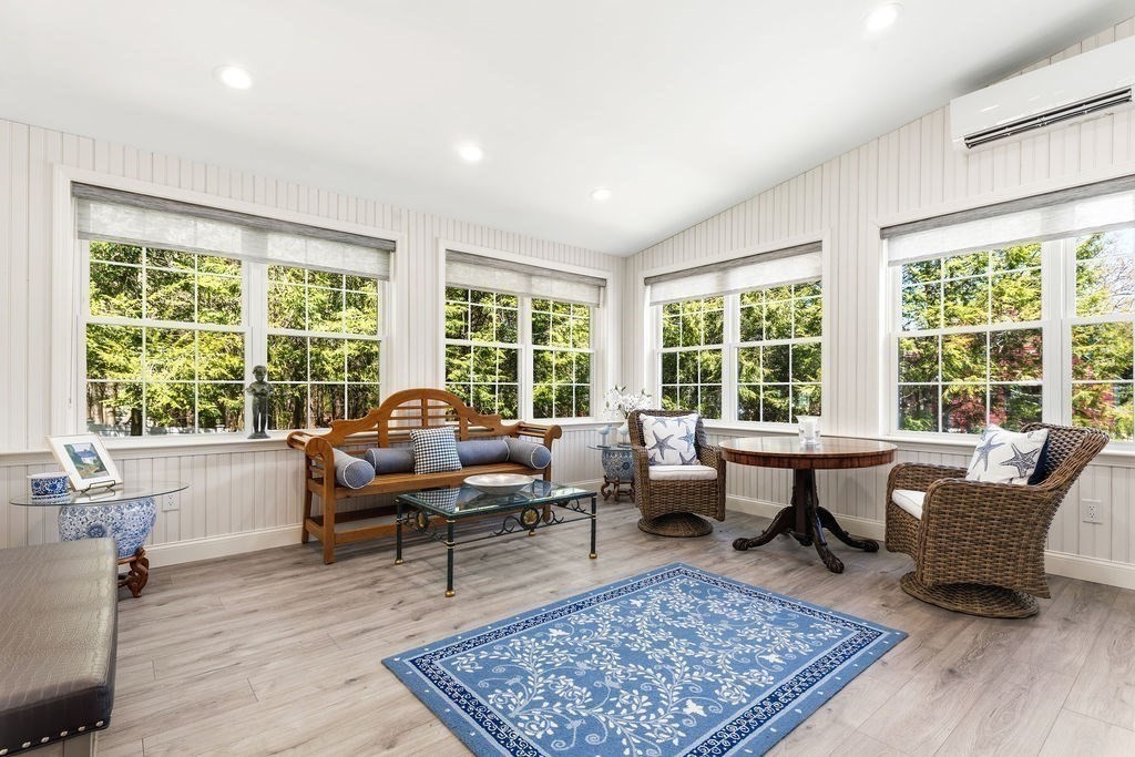 14 Lancelot Ln