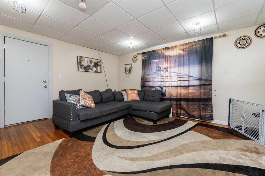 17 Carson St 6B