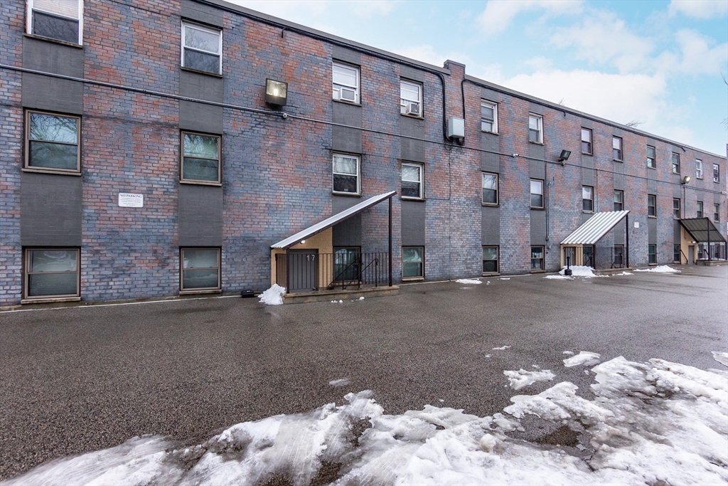 17 Carson St 6B