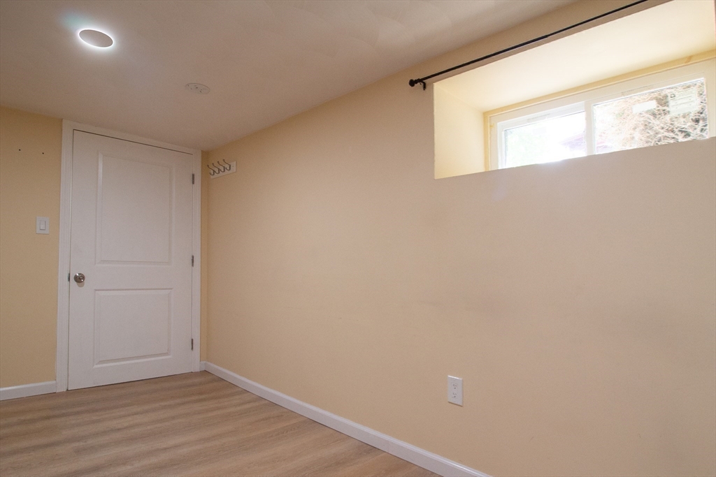 56 Raddin Grove Ave, Lynn, MA Photo #29