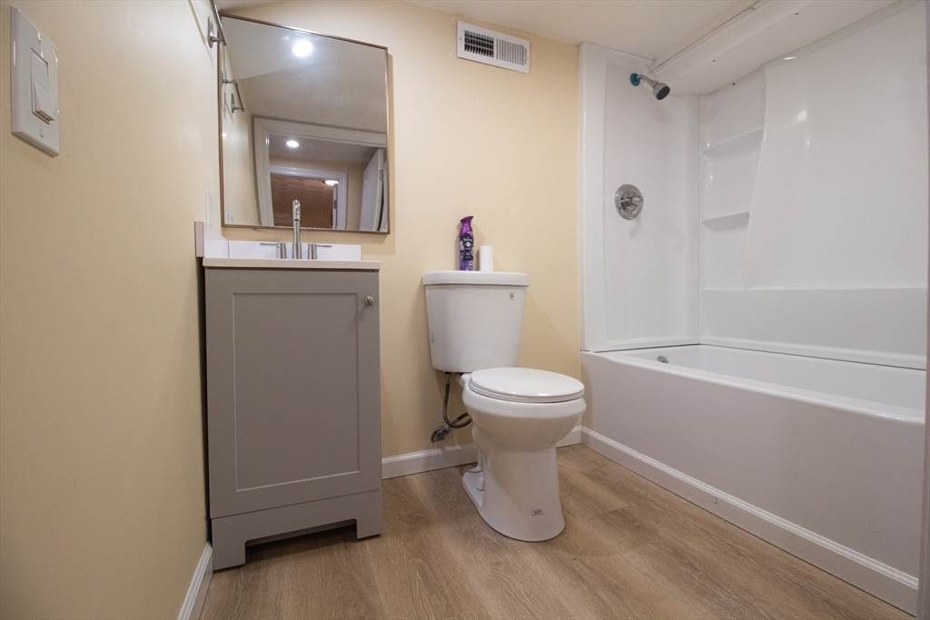 56 Raddin Grove Ave, Lynn, MA Photo #25