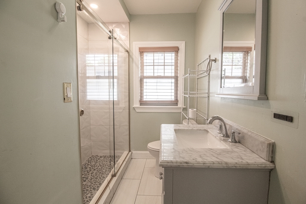 56 Raddin Grove Ave, Lynn, MA Photo #20