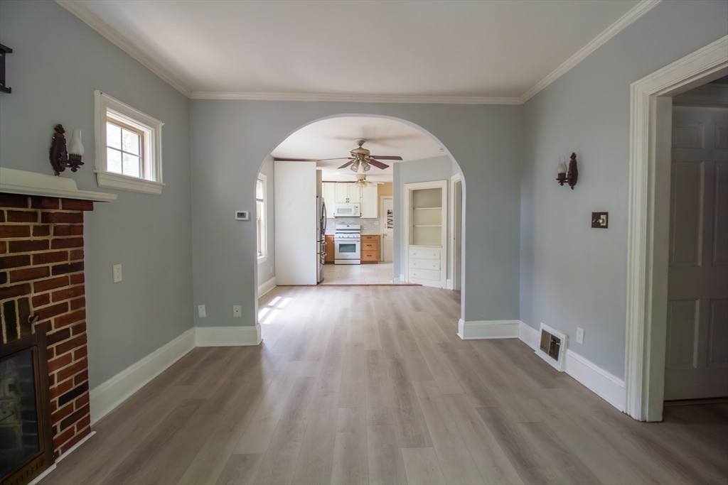 56 Raddin Grove Ave, Lynn, MA Photo #12