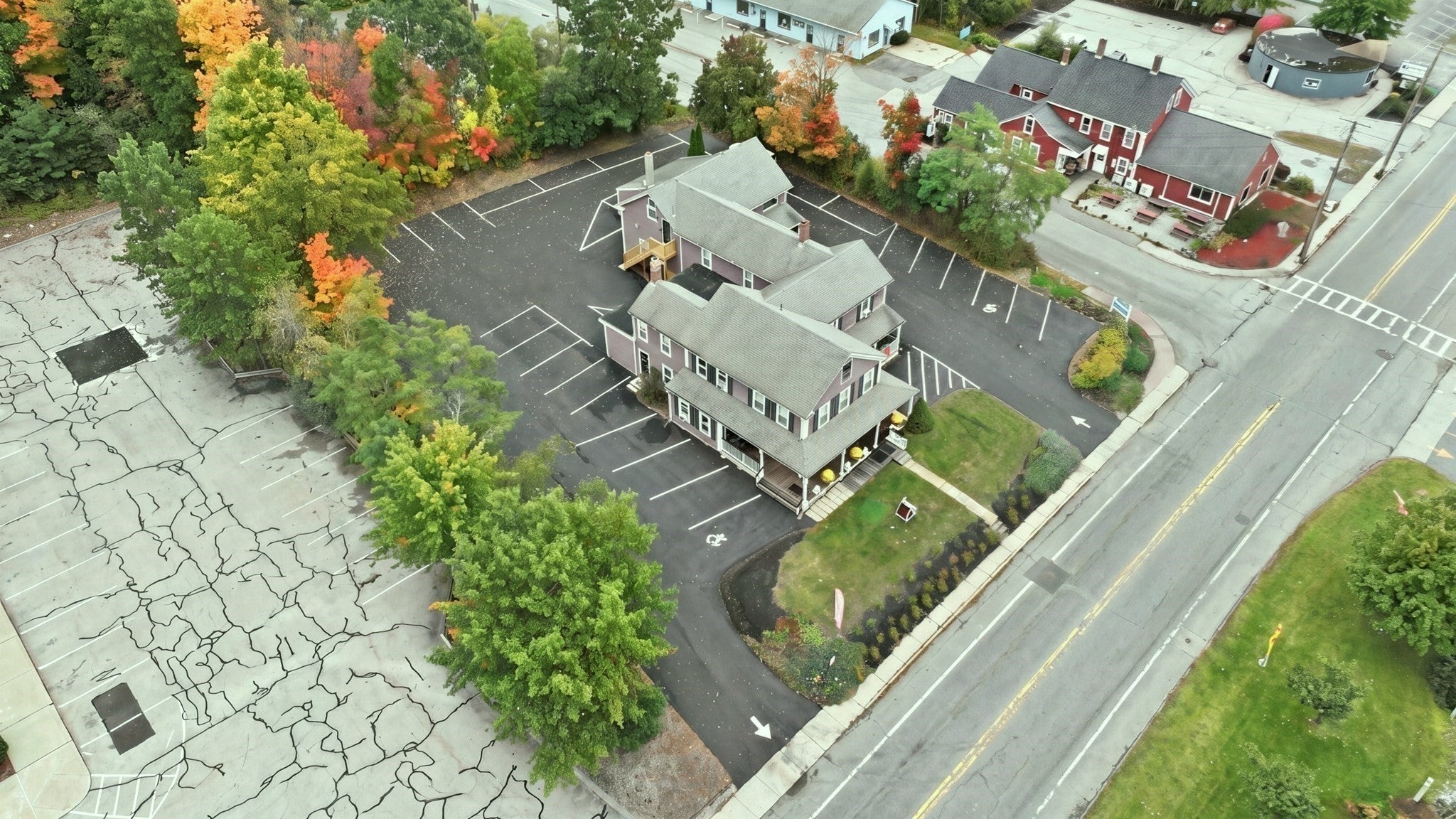 454 Main St
