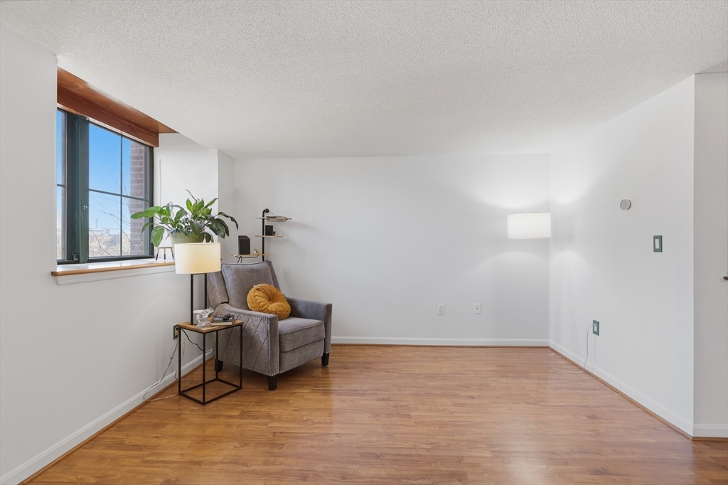 200 Market Street 306