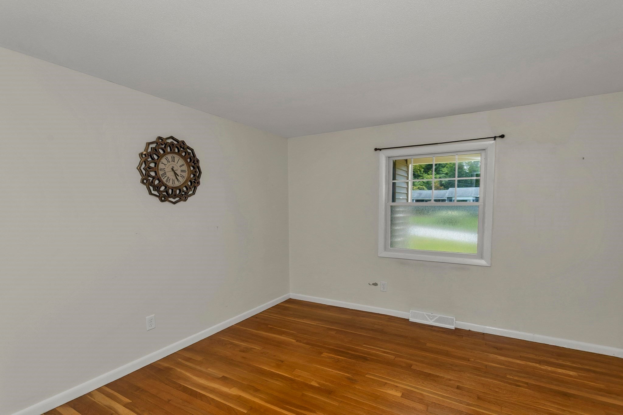 14 Echo Valley Dr, Hampden, MA Photo #23