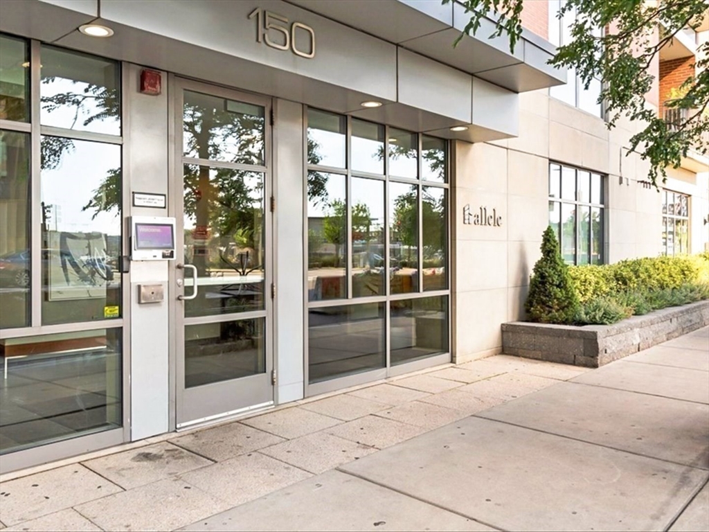 150 Dorchester Ave 612