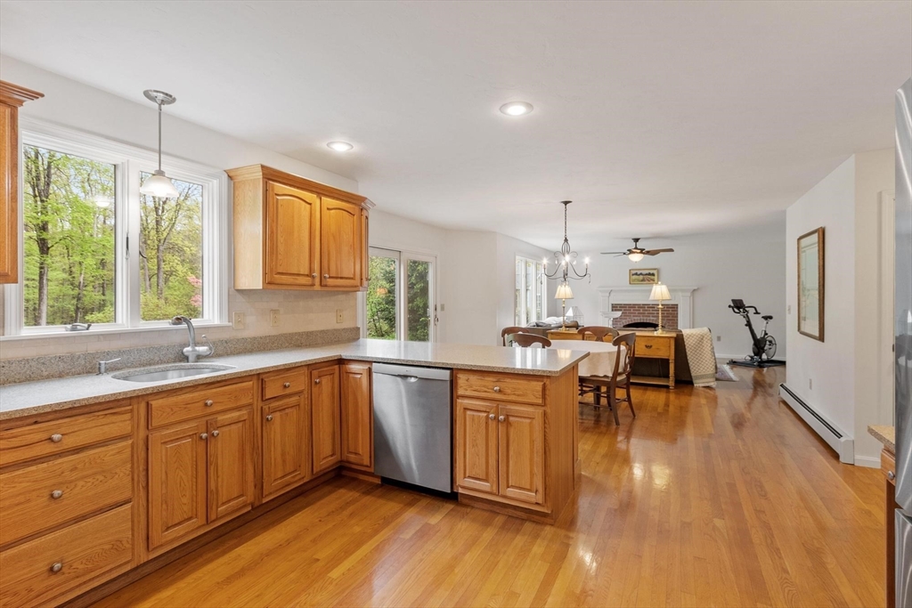 94 Turner Rd, Townsend, MA, 94 Turner Rd, Townsend, MA Photo #8