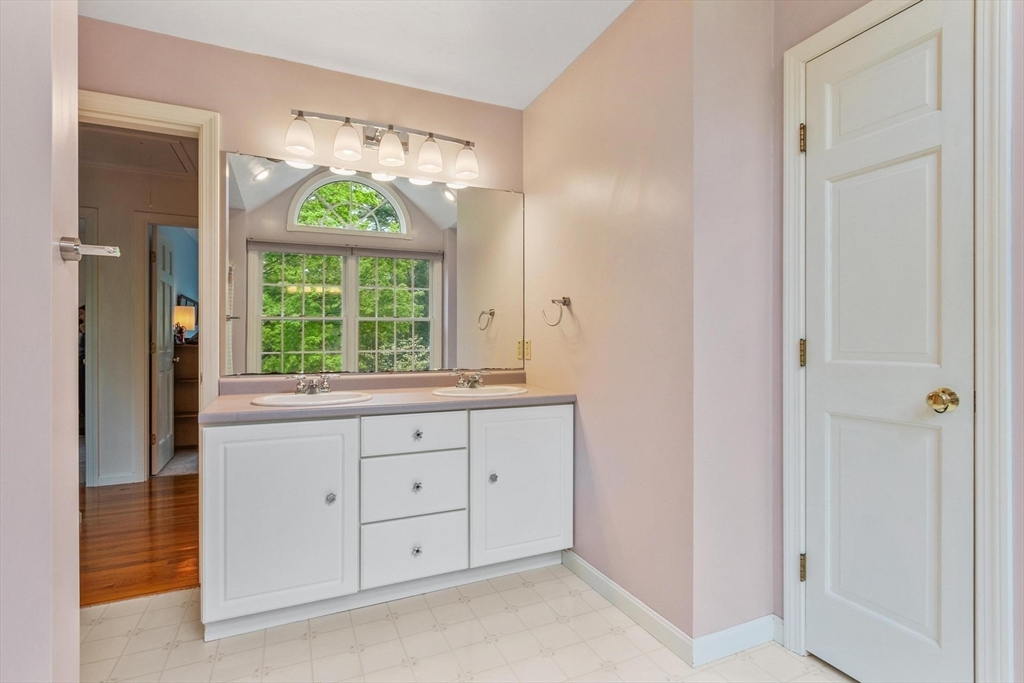 94 Turner Rd, Townsend, MA, 94 Turner Rd, Townsend, MA Photo #28