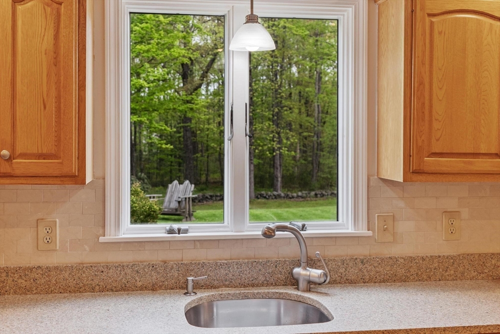 94 Turner Rd, Townsend, MA, 94 Turner Rd, Townsend, MA Photo #9