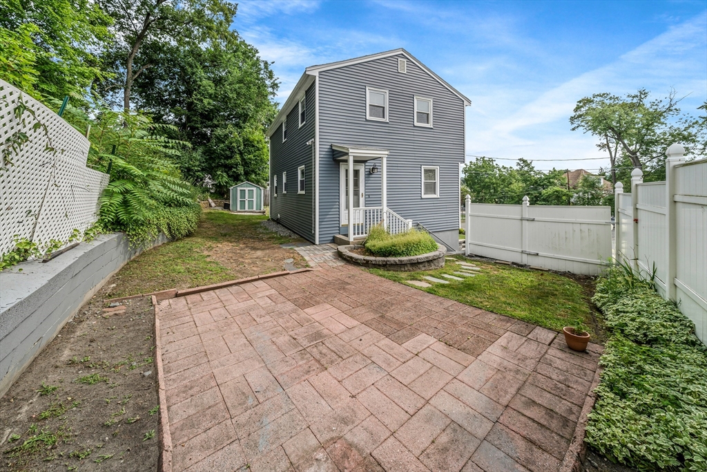 17 Dale Cir.