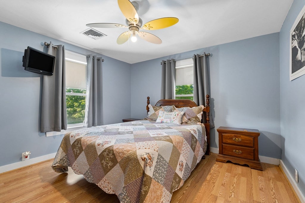 12 Leonard St, Milford, MA, 12 Leonard St, Milford, MA Photo #32