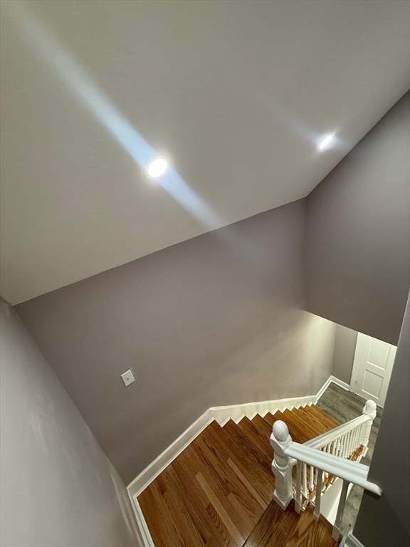 5 Lyman St, Worcester, MA Photo #8
