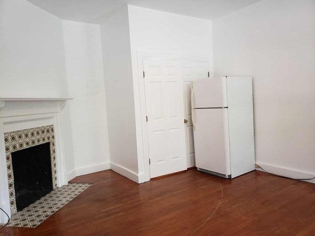 47 Massachusetts Ave 1