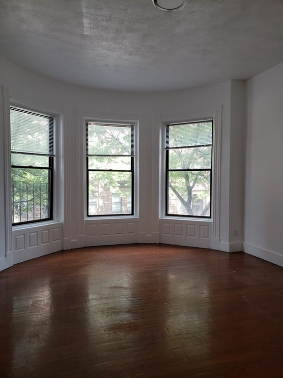 47 Massachusetts Ave 1