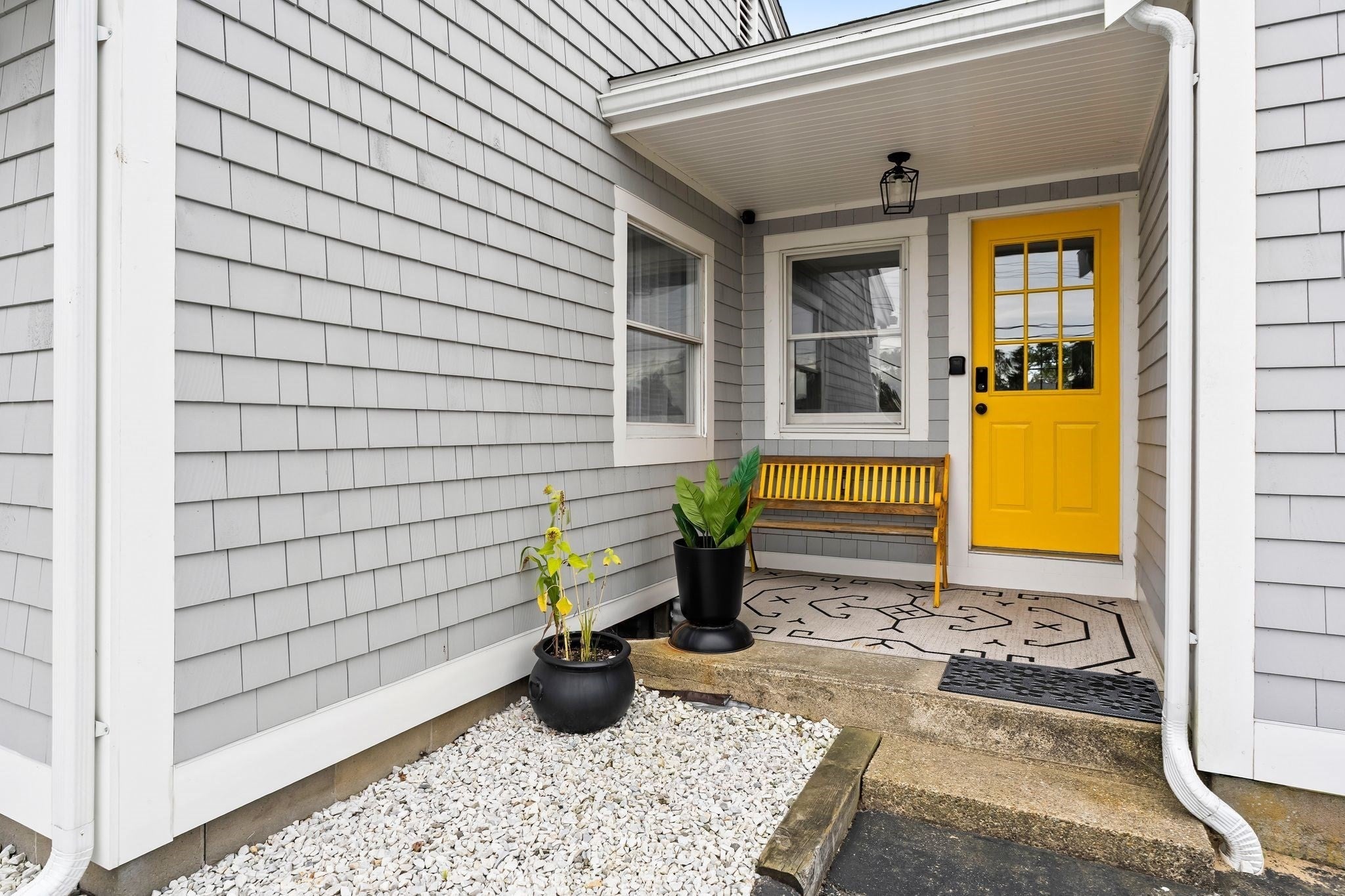 21 Hazelmoor Rd, Yarmouth, MA Photo #2