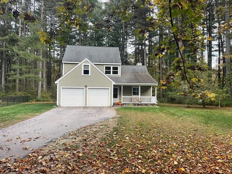 45 Winterberry Way Bedford MA 01730