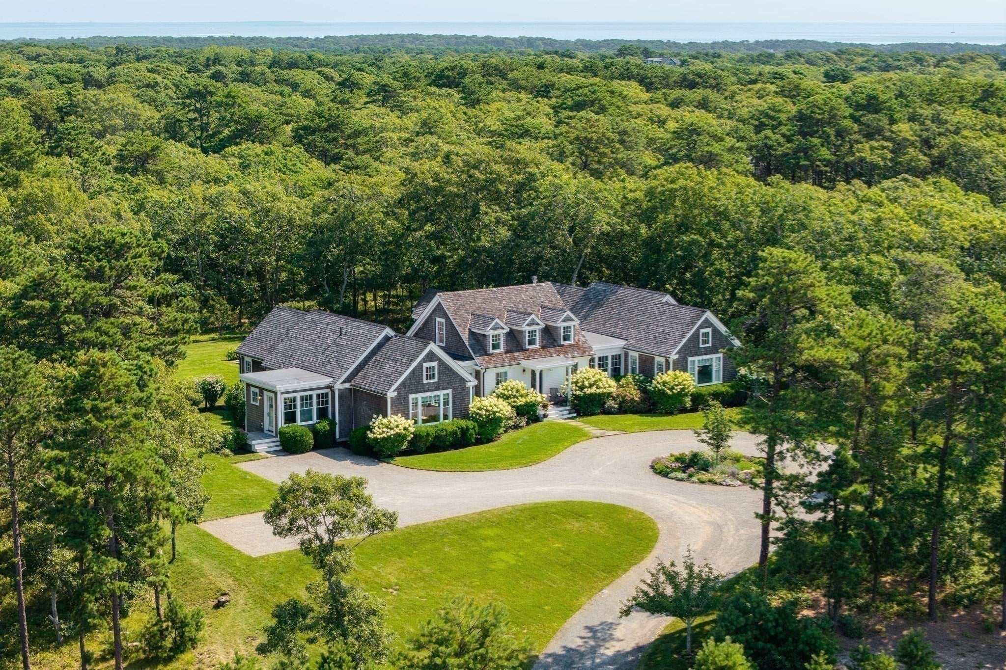 8 Paddock Rd