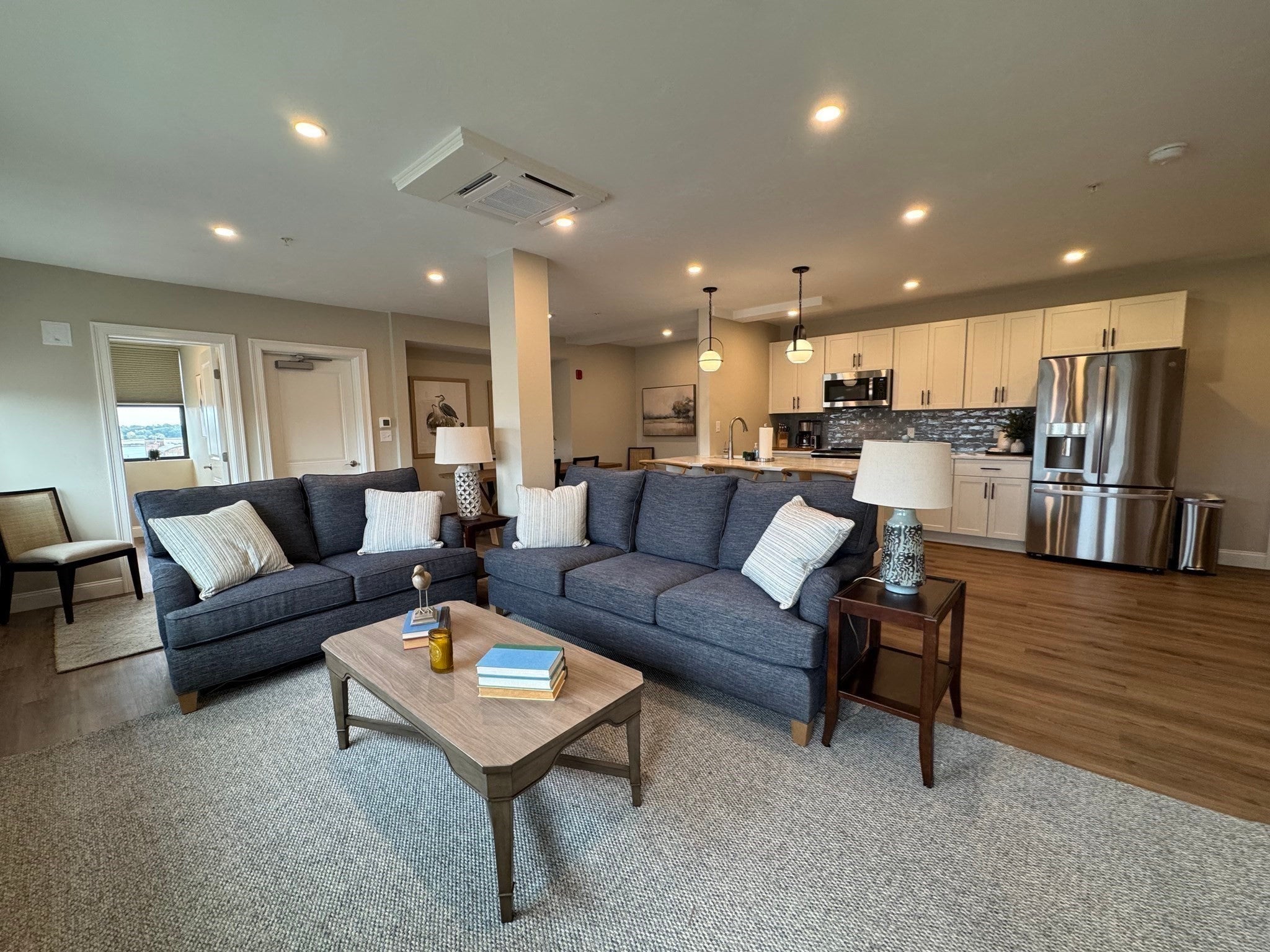 758 Eddy Street 3B
