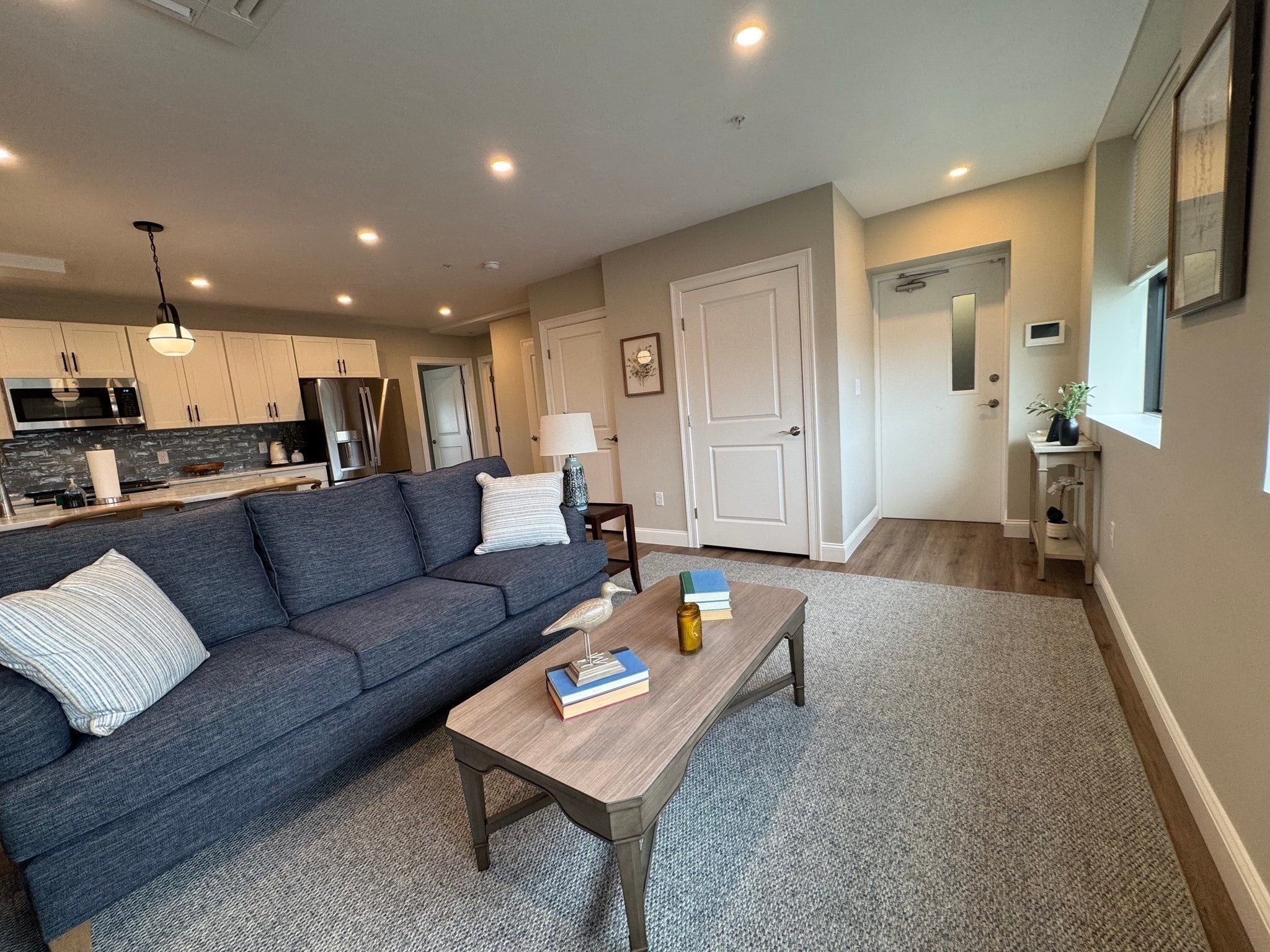 758 Eddy Street 3B