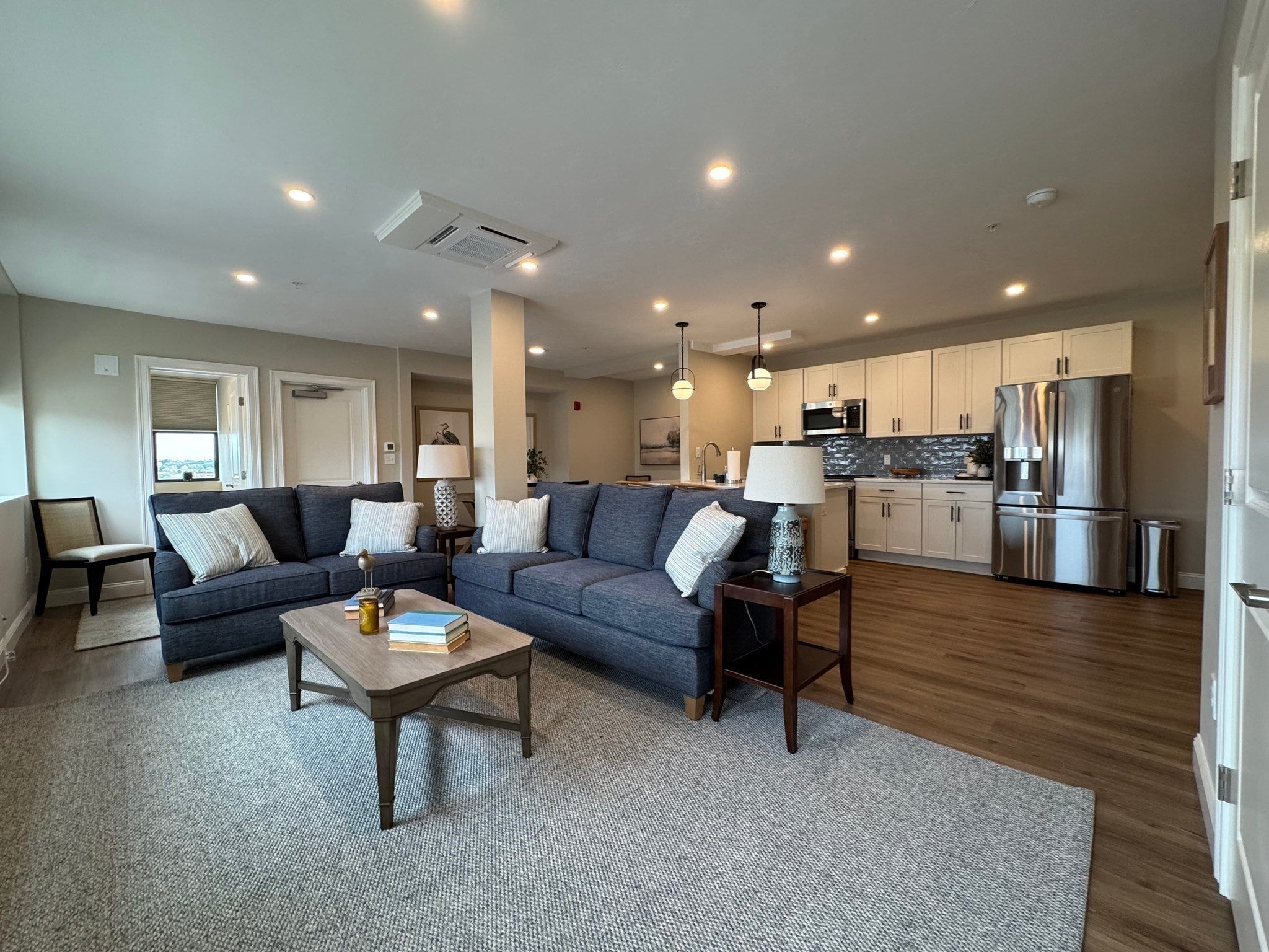 758 Eddy Street 3B