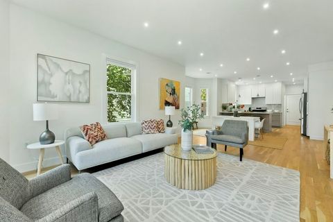 Photo of 31 Magnolia Avenue #2, Cambridge, MA 02138 (MLS # 73116659)