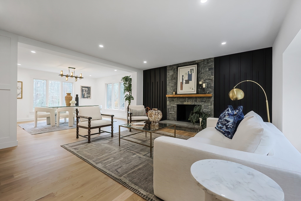 54 Spywood Rd