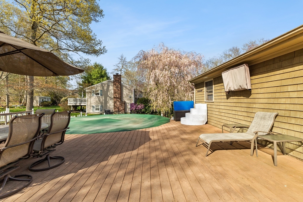 710 Sharps Lot Rd