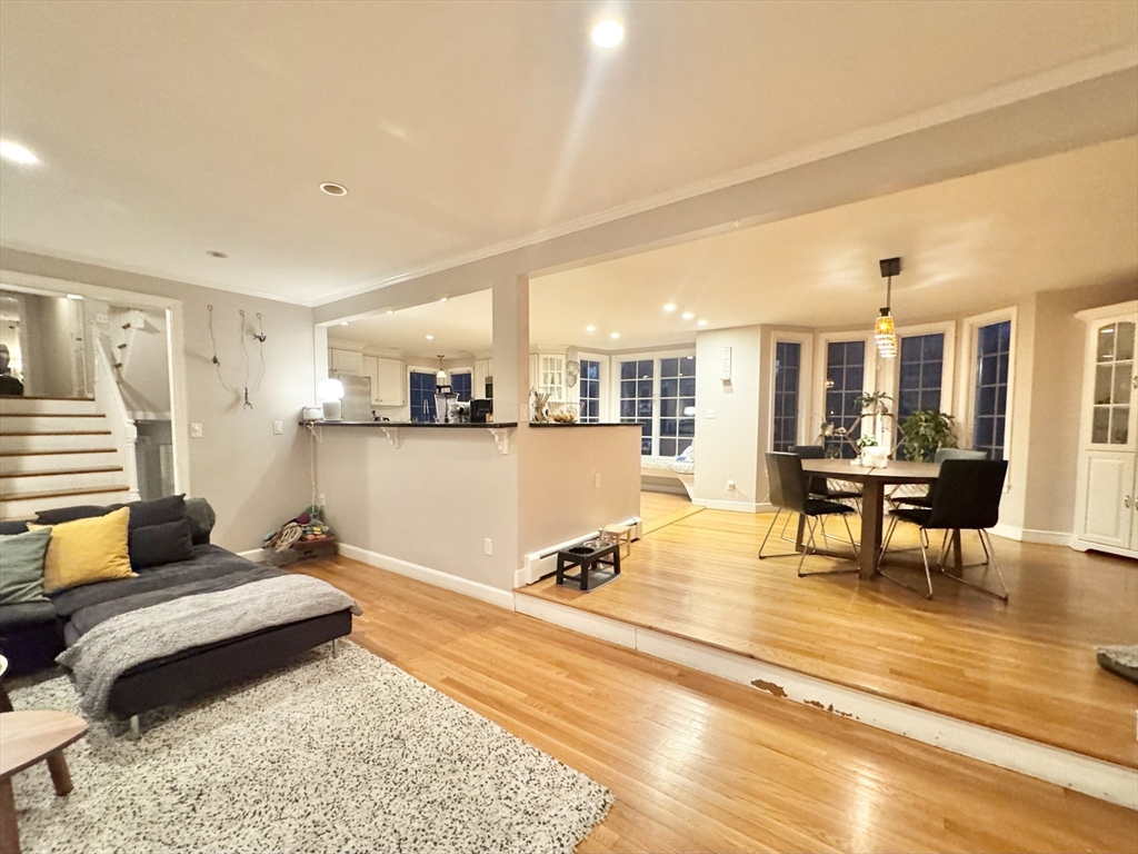 11 Tophet Road