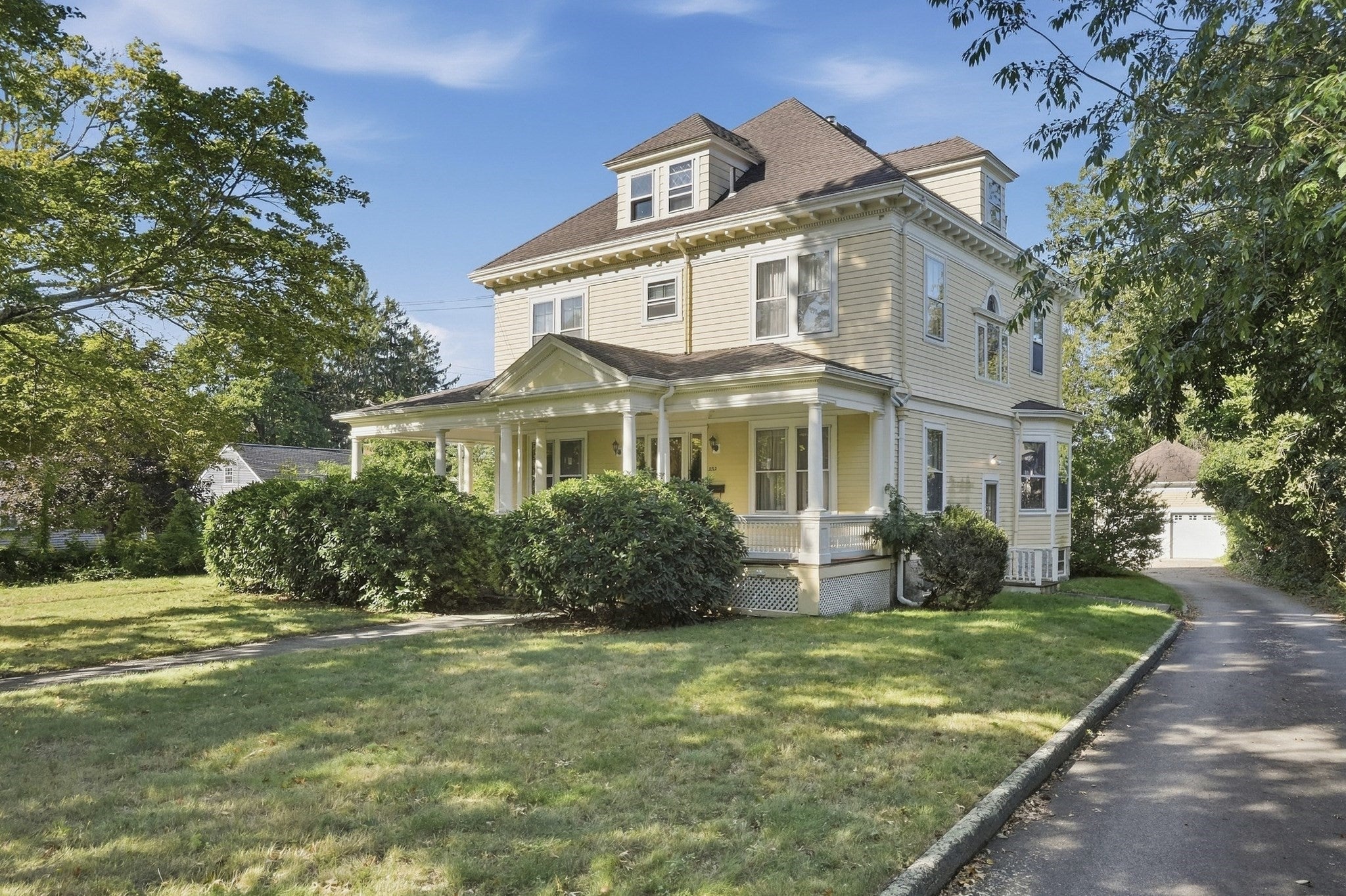 252 Main Street, Fairhaven, MA, 252 Main Street, Fairhaven, MA Photo #2
