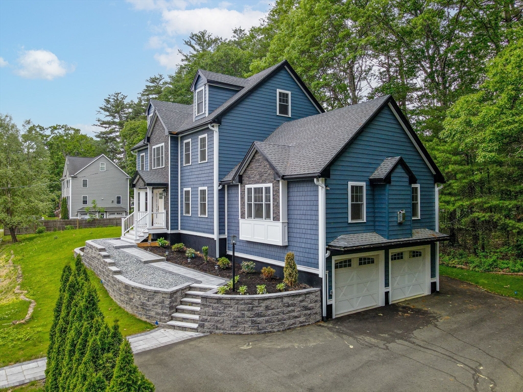 23 Pomfret Rd