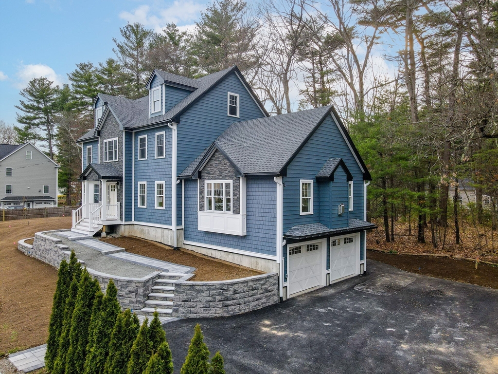 23 Pomfret Rd