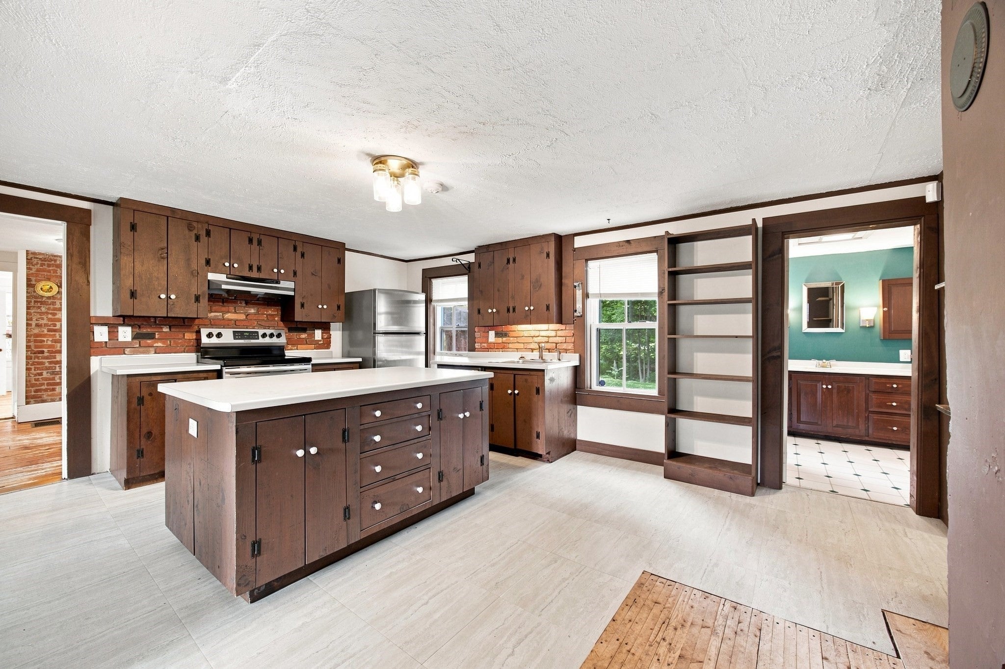 114 Old Amherst Rd, Sunderland, MA, 114 Old Amherst Rd, Sunderland, MA Photo #4