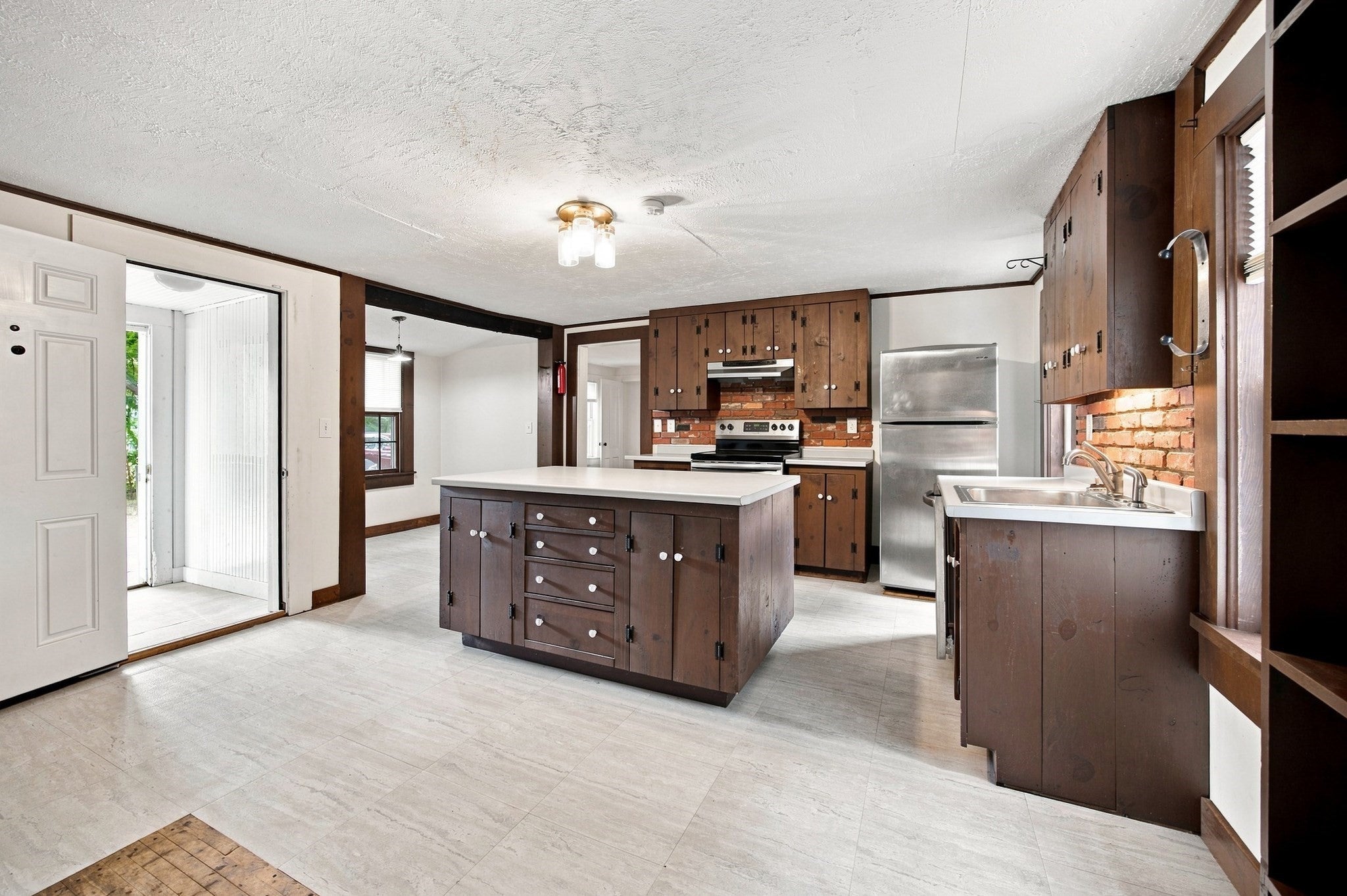 114 Old Amherst Rd, Sunderland, MA, 114 Old Amherst Rd, Sunderland, MA Photo #5