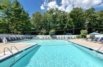 Natick, Massachusetts 01760, United States, 2 Bedrooms Bedrooms, ,1 BathroomBathrooms,Residential,Active,170593