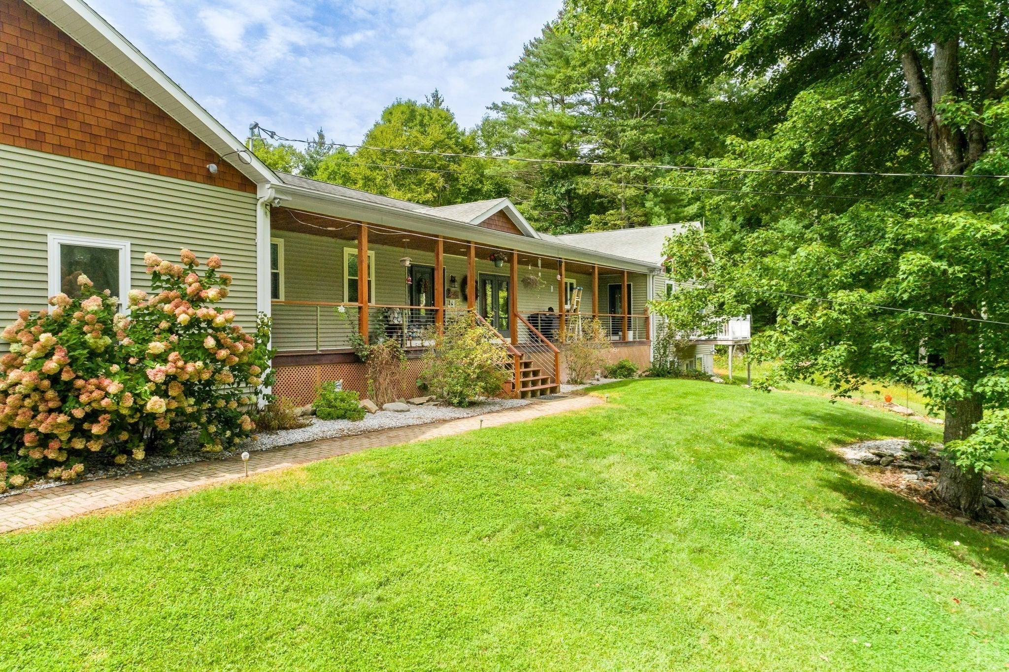 332 Ravenelle Road, Thompson, CT, 332 Ravenelle Road, Thompson, CT Photo #2