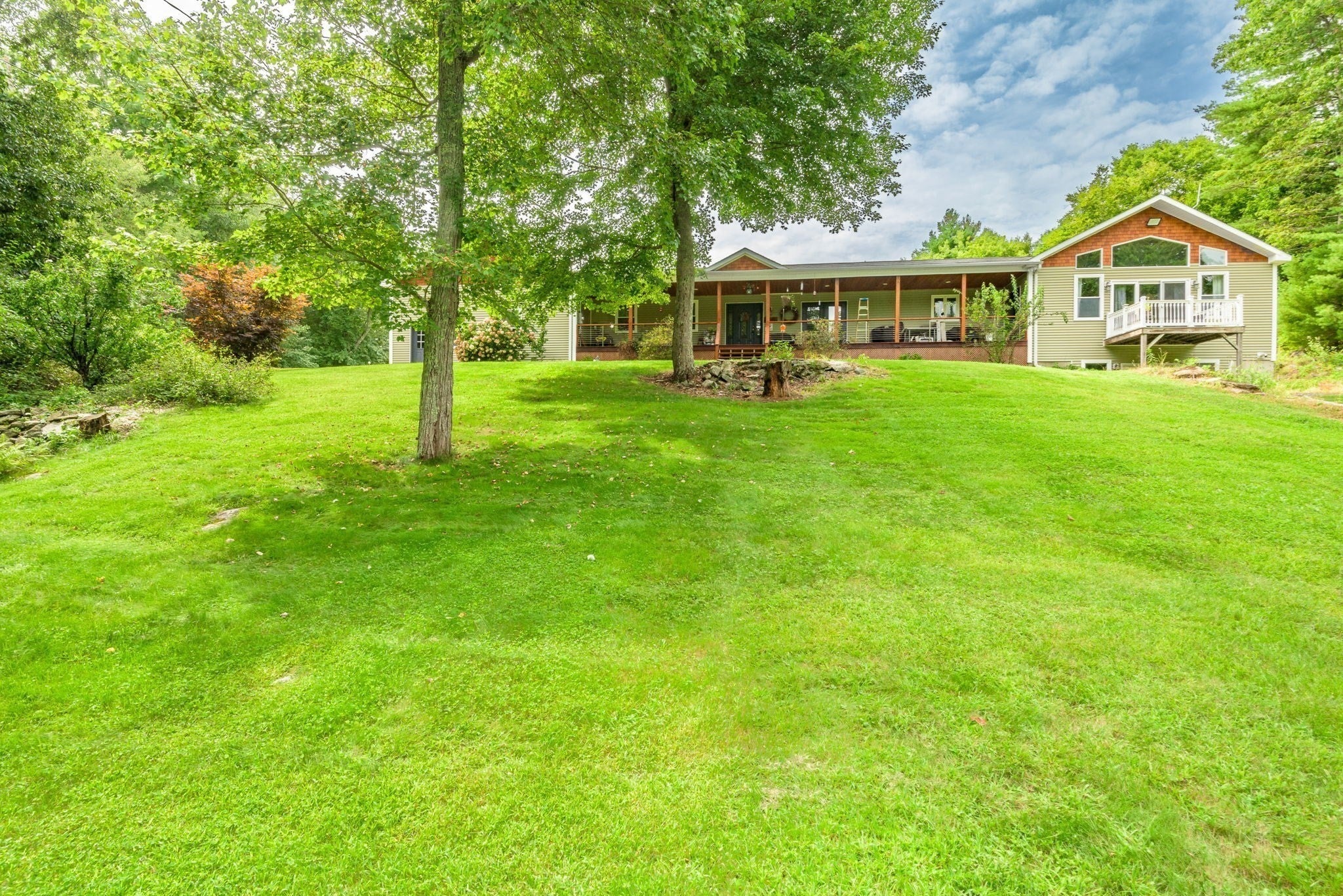 332 Ravenelle Road, Thompson, CT, 332 Ravenelle Road, Thompson, CT Photo #4