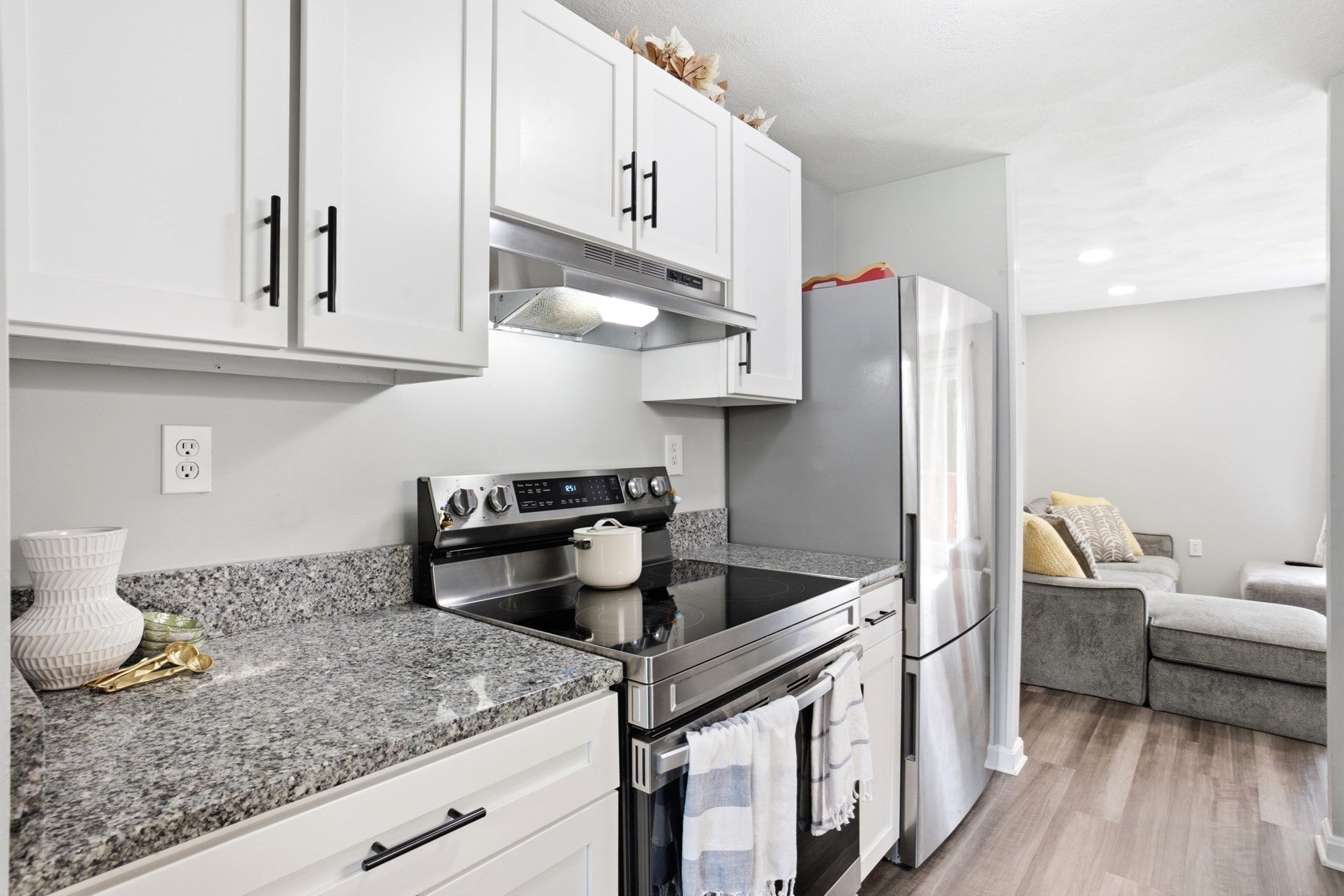 44 Quail Run #44, Tewksbury, MA, 44 Quail Run #44, Tewksbury, MA Photo #8
