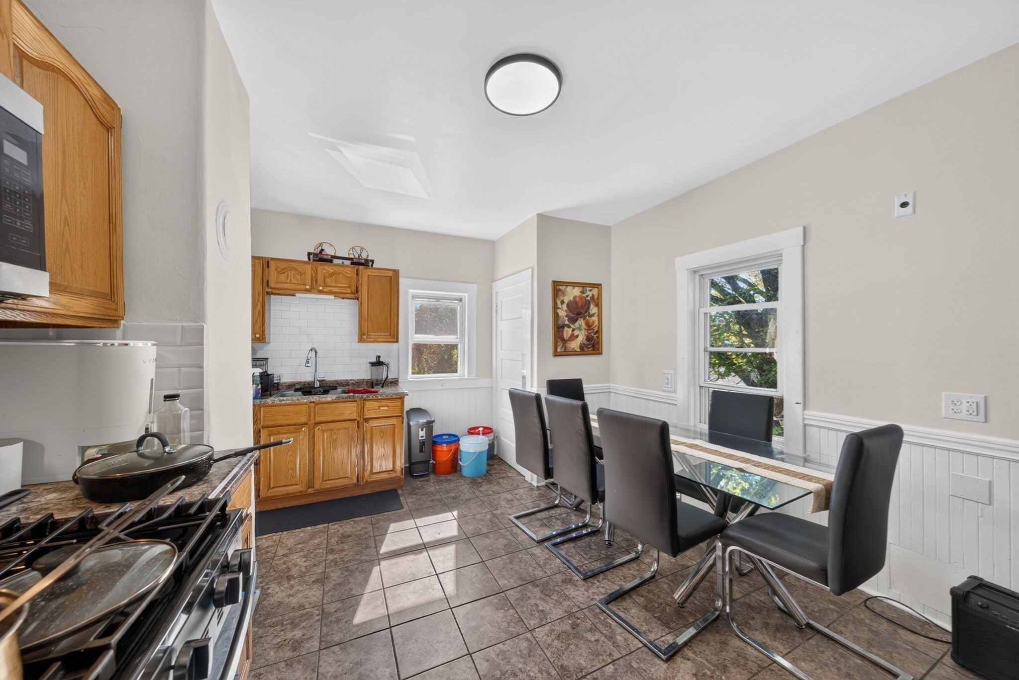 85 Mt Hope ST, Dedham, MA Photo #10